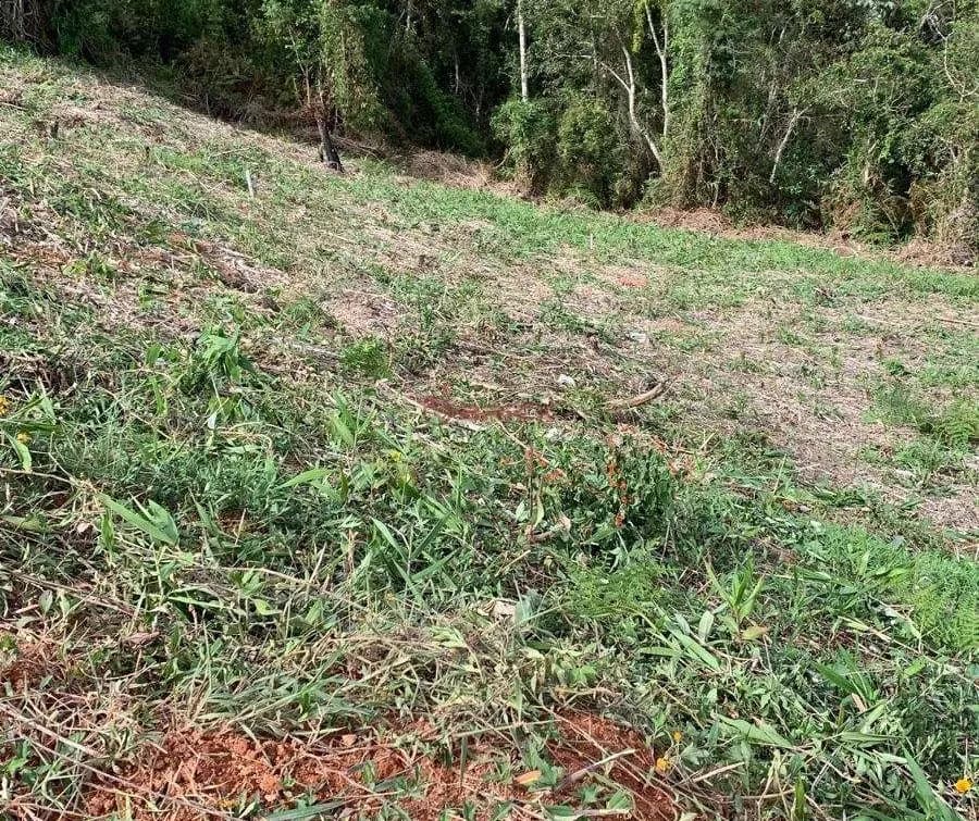 Terreno com 800 m² em condomínio na Barra do Imbuí- Teresópolis/RJ.