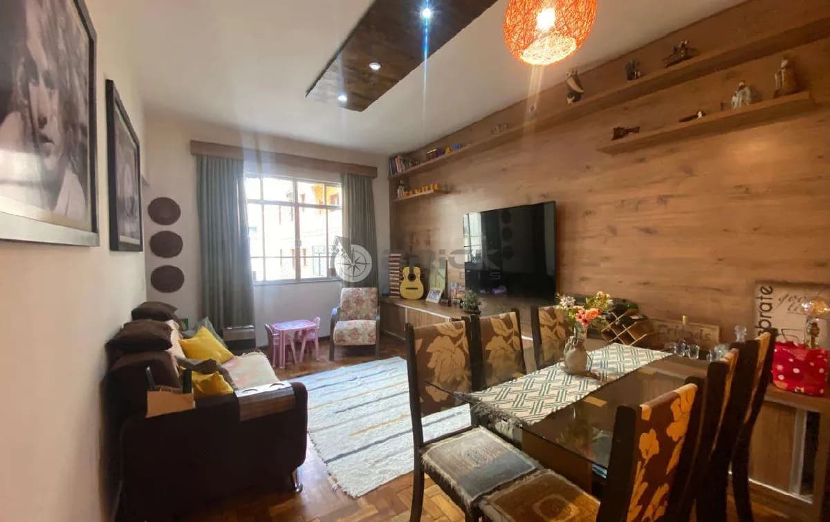 Apartamento com 2 quartos, 60 m² no Alto - Teresópolis/RJ.