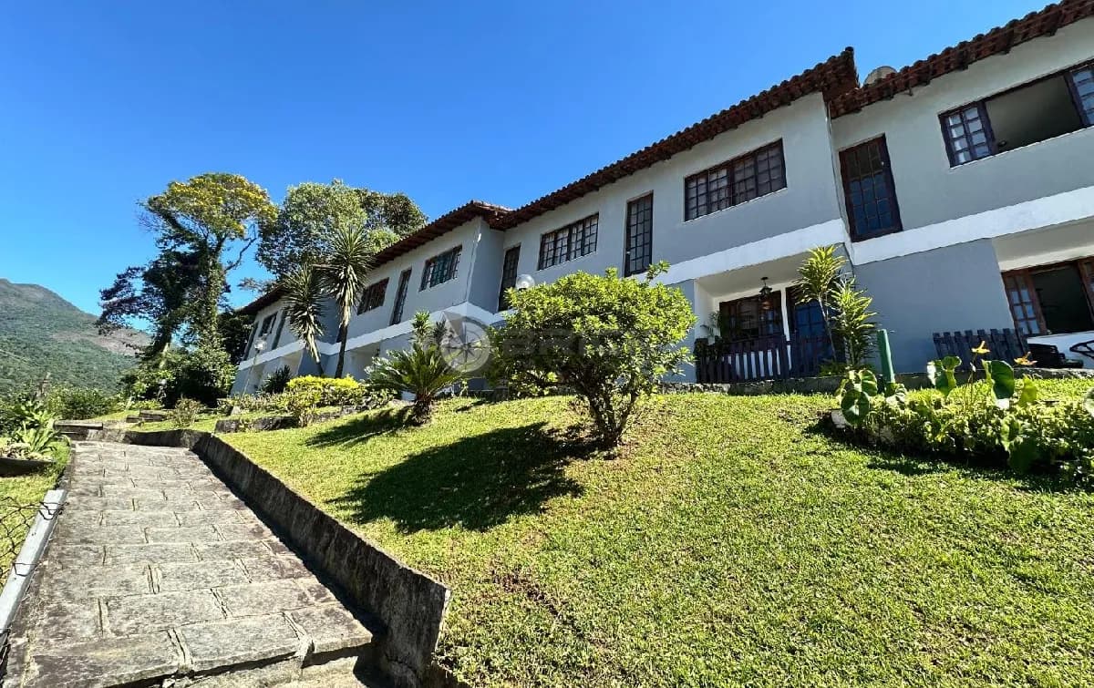 Casa à venda com 2 quartos, 68.42 m² em Caxangá - Teresópolis/RJ.