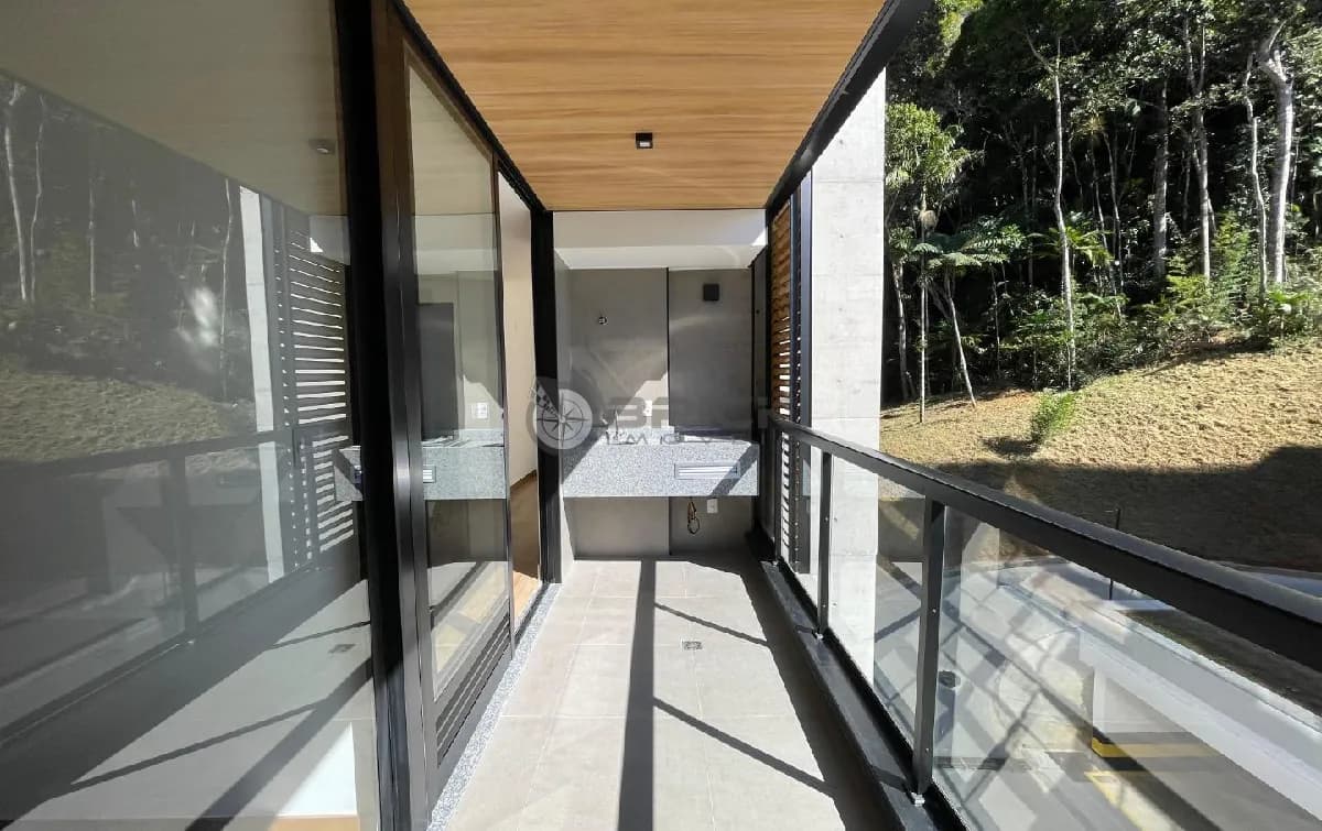 Apartamento 2 suítes à venda no Reserva do Alto, 60 m² no Alto - Teresópolis/RJ.