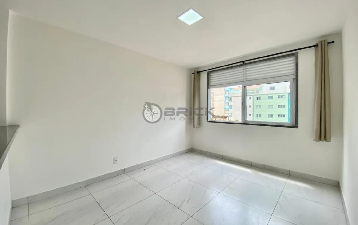 Apartamento à venda com 1 quarto, 39 m² no Alto - Teresópolis/RJ.