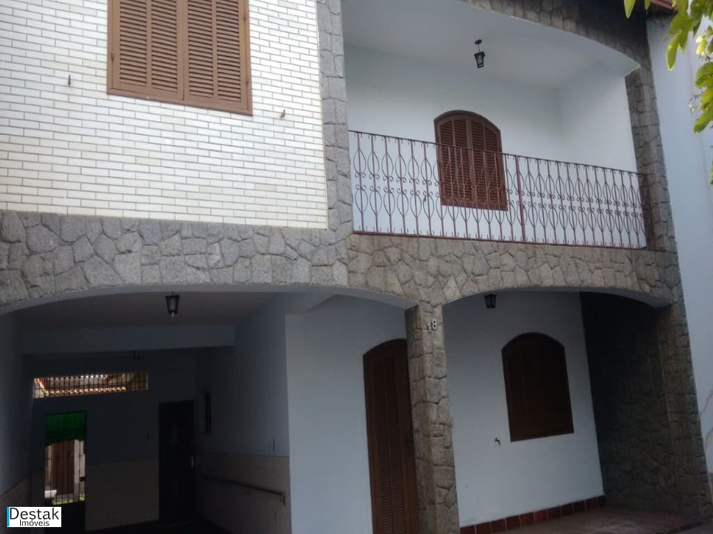 Casa em Vila Santa Cecília