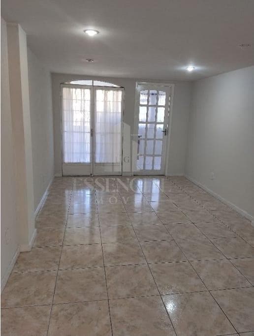 Locação - Casa - Jardim Amália II, Volta Redonda / RJ - foto 2