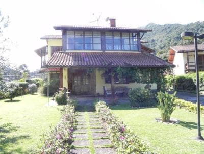 Casa em Carlos Guinle (CA0040)