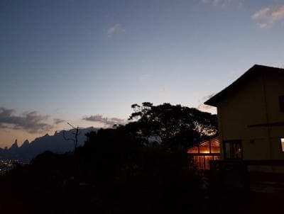 Casa em Vale Do Paraiso (CA0112)