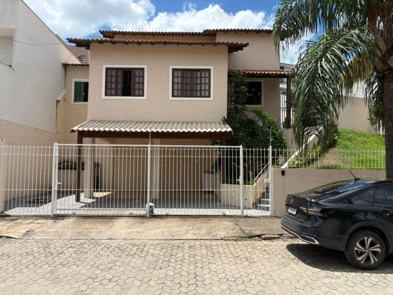 Casa no bairro Jardim Belvedere em Volta Redonda