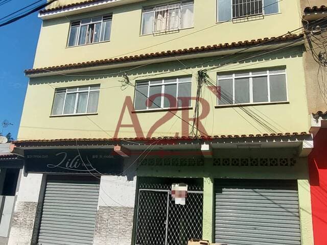 Apartamento para Comprar na Água Limpa - Casas, Loja e Garagem