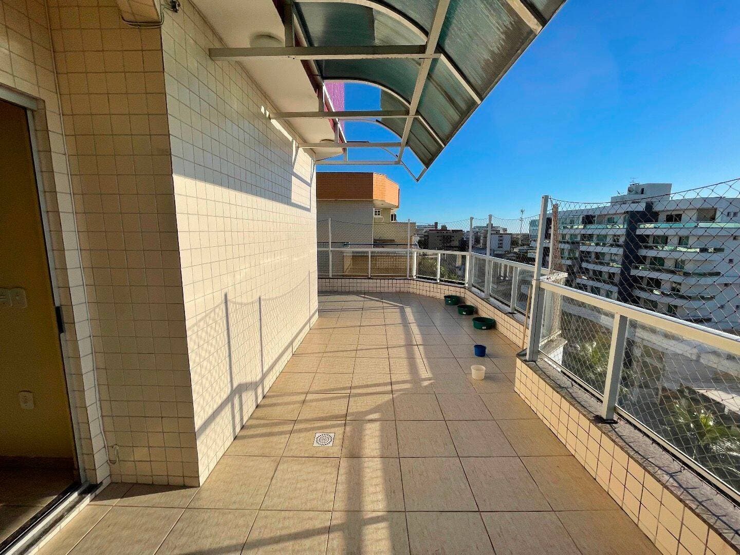 Excelente Cobertura 4 quartos sendo 3 suítes, Braga.