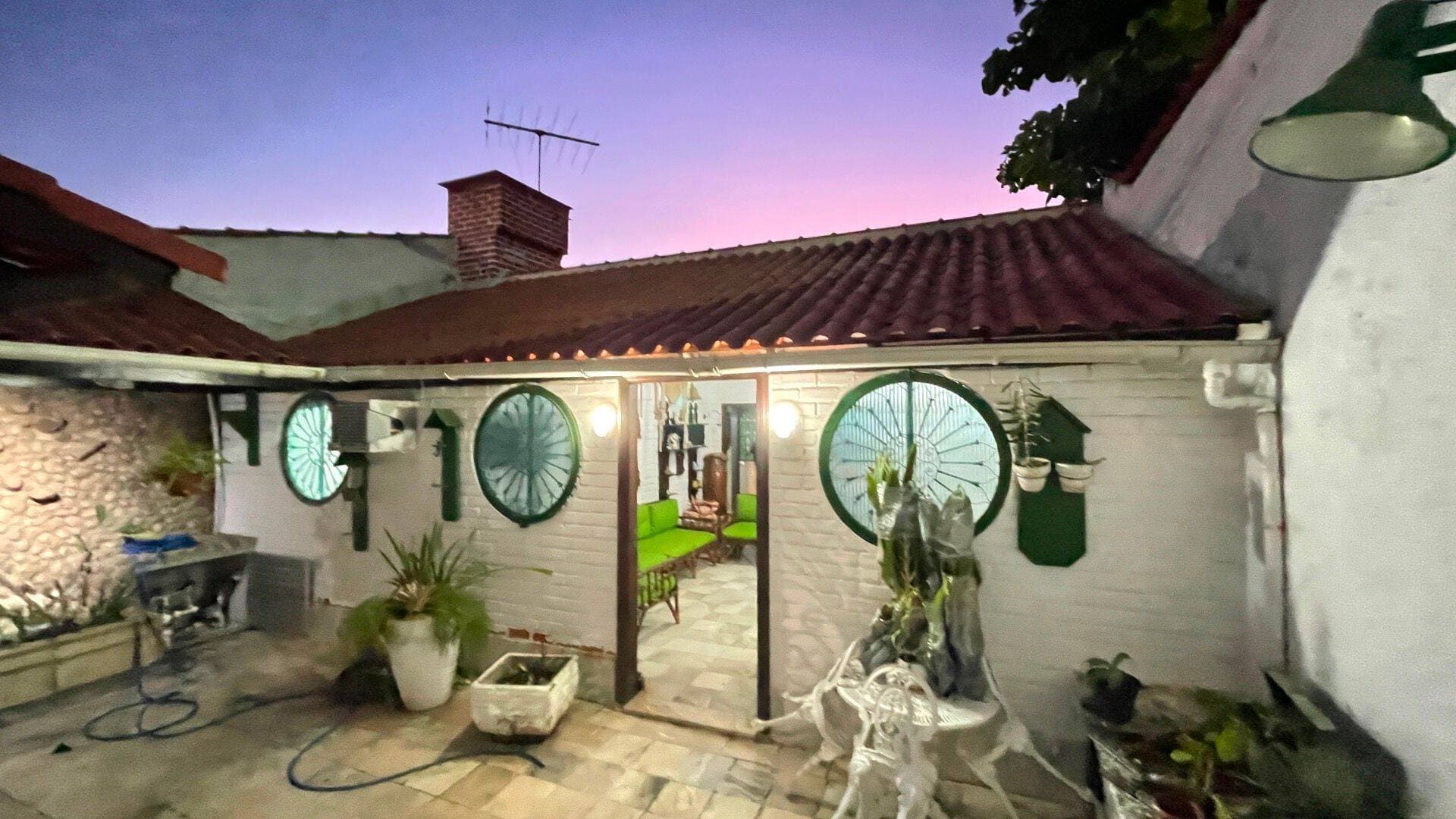 À Venda - Casa em cond. - Palmeiras, Cabo Frio/RJ