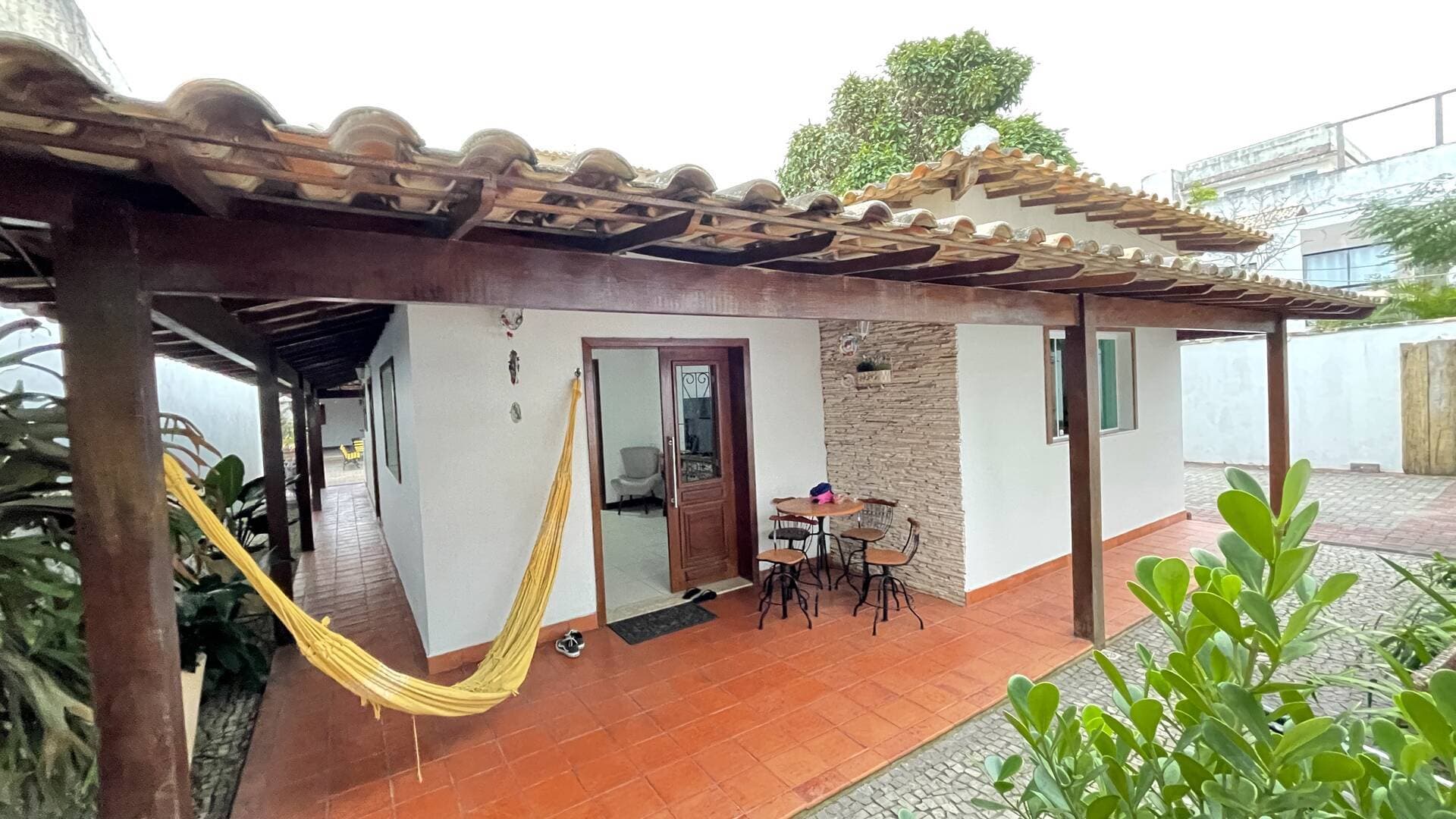 À Venda - Linda casa independente, 450m² de Terreno