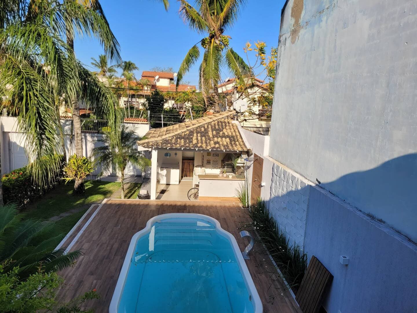 Bela Casa com 04 quartos - Jardim Excelsior, Cabo Frio - RJ