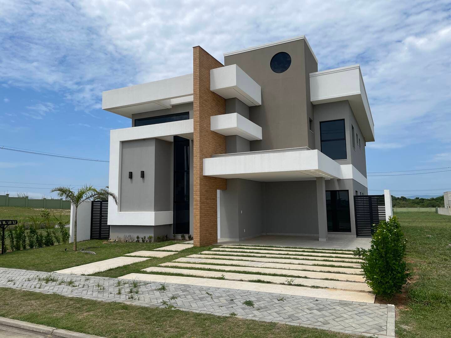 Casa de Condomínio com 4 Quartos à venda, 224m² - Alphaville