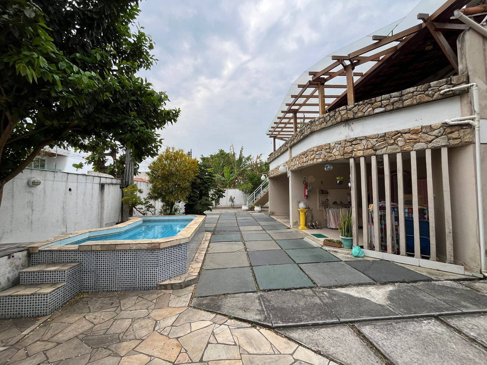 Casa com 3 quartos - Jardim Excelsior OPORTUNIDADE