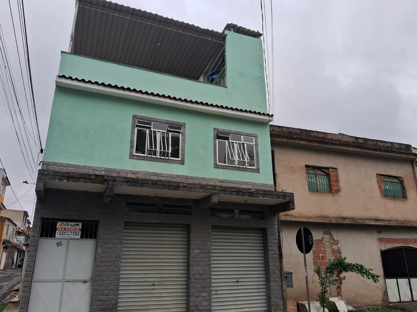 Casa para Locação, em Volta Redonda, bairro ILHA PARQUE, 2 dormitórios, 3 banheiros, 2 vagas