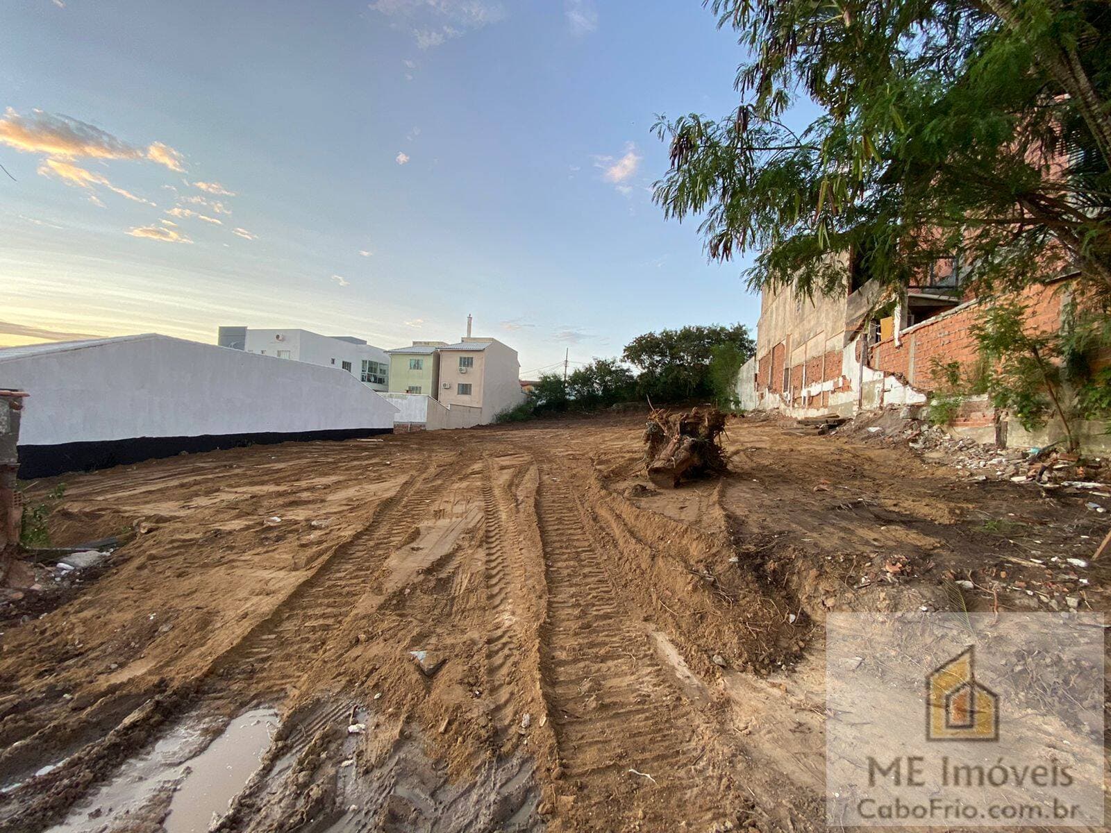 Terreno à venda em São Pedro da Aldeia – Rua Canindé de Medeiros