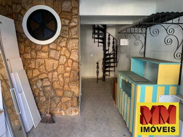 Ampla loja em São Cristóvão Cabo Frio