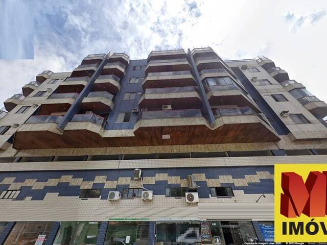 Apartamento com 3 quartos, próximo à praia do Forte em Cabo Frio