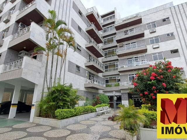 Cobertura próximo a praia do Forte em Cabo Frio