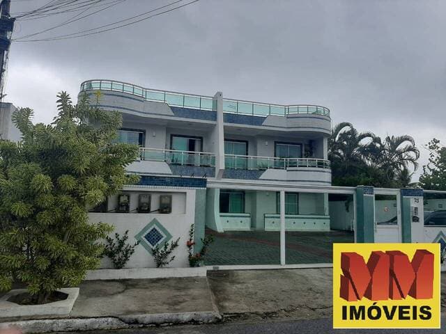 Apartamento em Condomínio nas Palmeiras em Cabo Frio