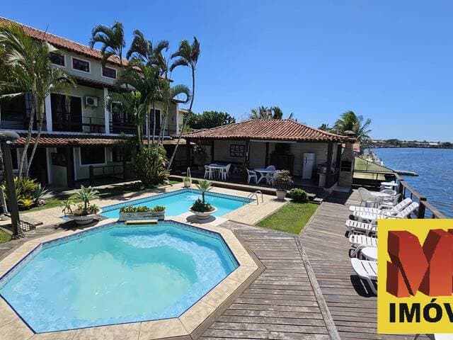 Casa em Condomínio com Canal Navegável em Cabo Frio