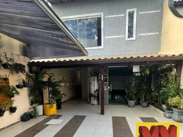 Casa Independente de Alto Padrão com Piscina – Bairro Portinho