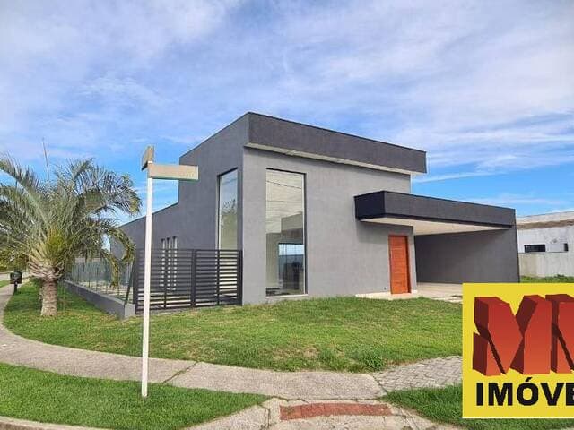 Casa Linear no Condomínio Alphaville em Cabo Frio
