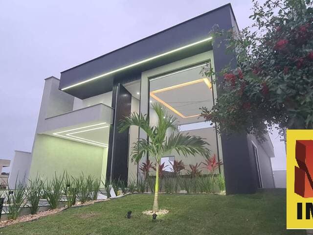 Linda Casa no Condomínio Viverde II em São Pedro da Aldeia