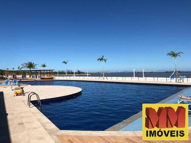 Apartamento no condomínio Golden Lake em Arraial do Cabo