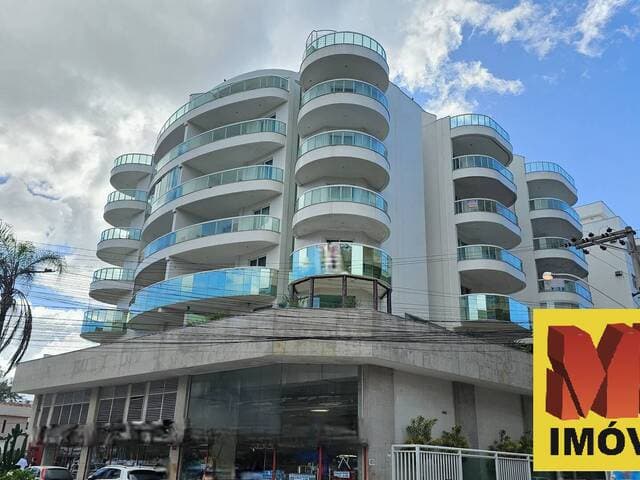 Apartamento na quadra da praia do Forte em Cabo Frio.