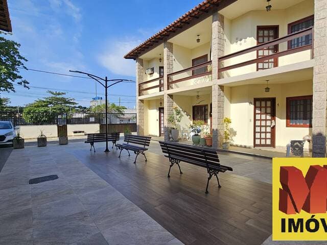 Casa em condomínio com dois quartos no Jardim Flamboyant em Cabo Frio.