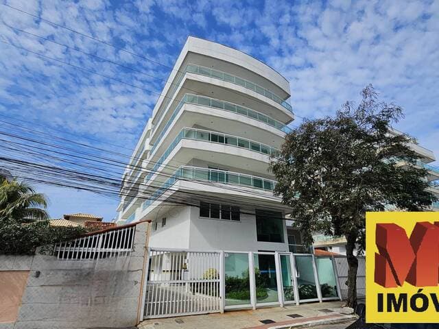 Cobertura com 3 quartos no bairro Vila Nova em Cabo Frio.