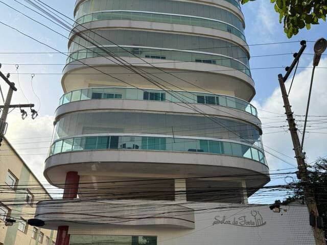 Ampla Cobertura Duplex na Praia do Forte em Cabo Frio-RJ