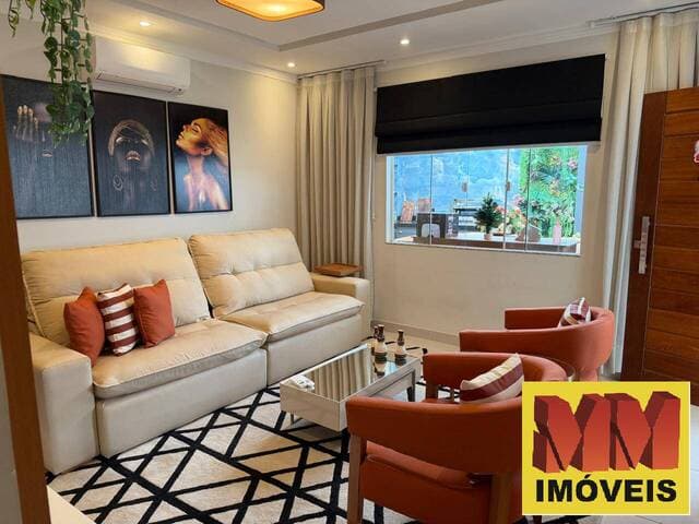 Casa no Condomínio Cruzeiro em São Pedro da Aldeia-RJ