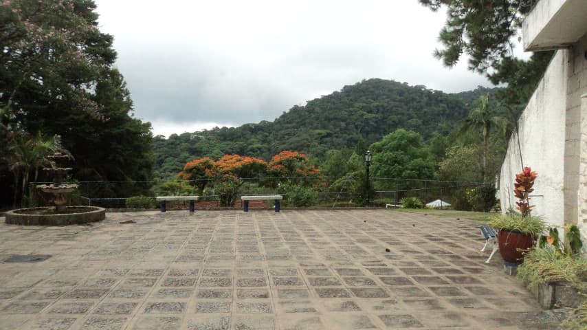 Belíssimo sítio a venda ou locação no Jacarandá