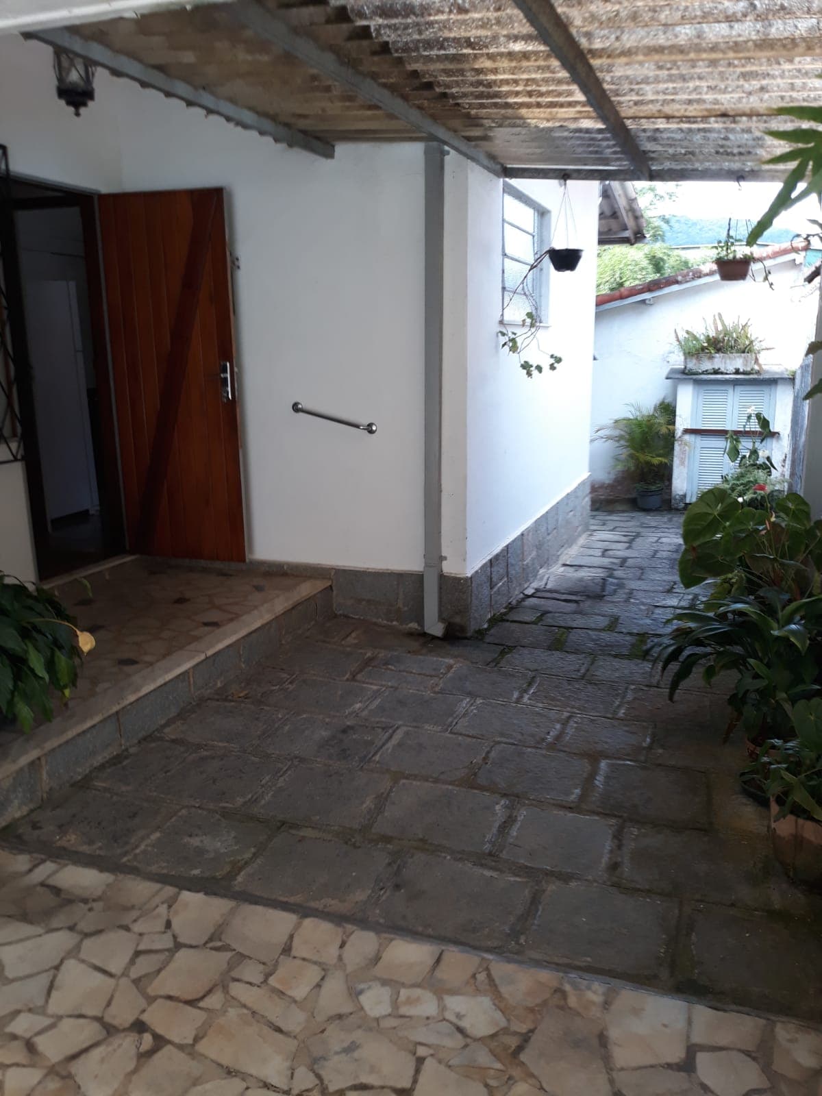 Casa a venda no Alto/Comary