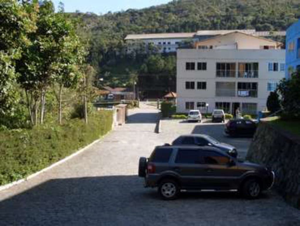 Cobertura à venda – Prata