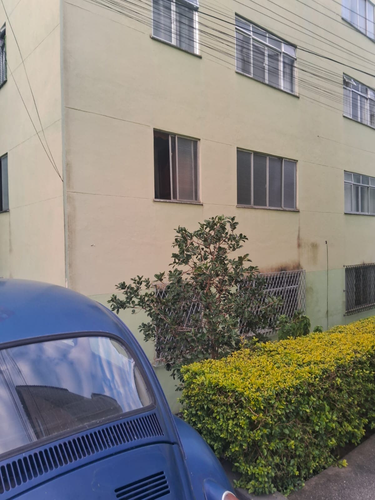 Apartamento à venda na Barra do Imbuí – BNH
