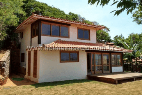 Venda – Casa em condomínio na Ferradura – Búzios
