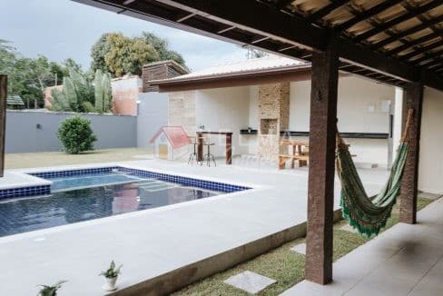 Casa Ampla e Reformada à Venda, Porteira Fechada, em Geribá – Búzios/RJ