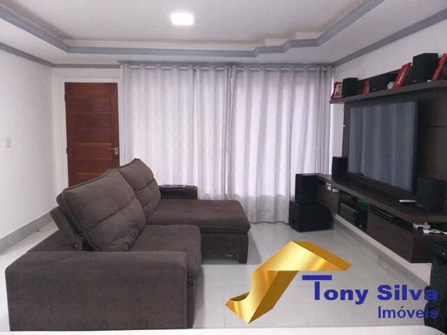 CASA EM CONDOMINIO FECHADO