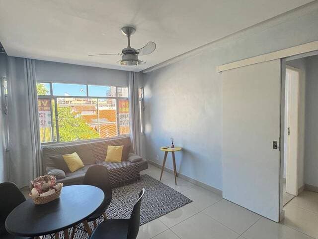 Lindo apartamento no Centro de cabo Frio à 200 metros da praia !!!