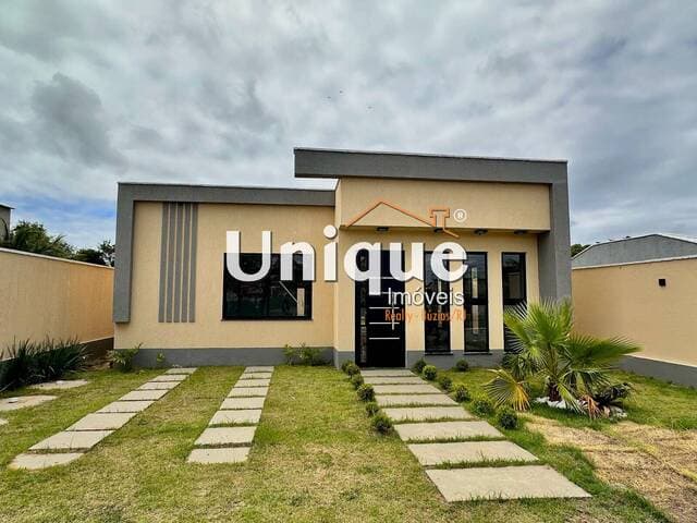 Belíssima casa no Cond. Reviver I à venda por R$ 720.000,00