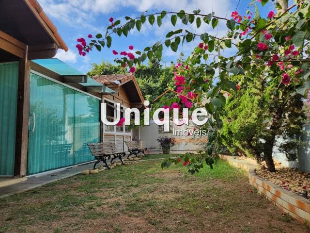 Casa disponível para venda no condomínio Caravelas Pinta em Búzios!!