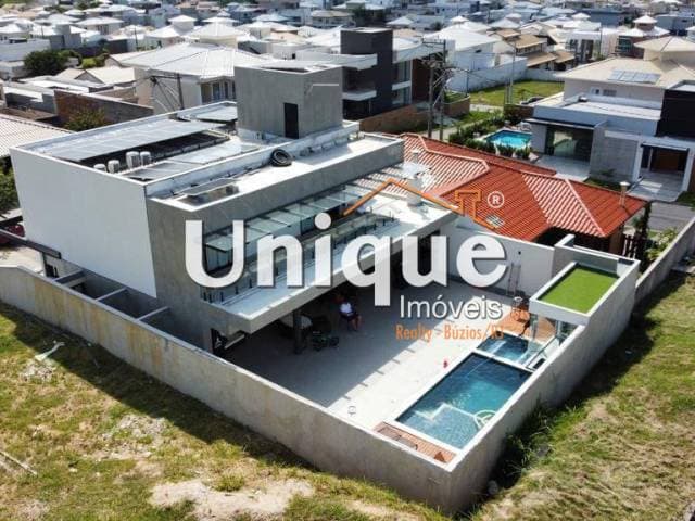 Casa alto padrão com 5 suítes no Blue Garden, à venda por R$ 2.600.000,00.