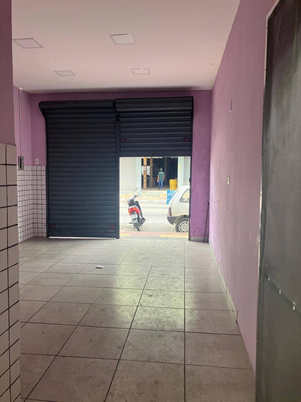 Loja para locação no Retiro VR