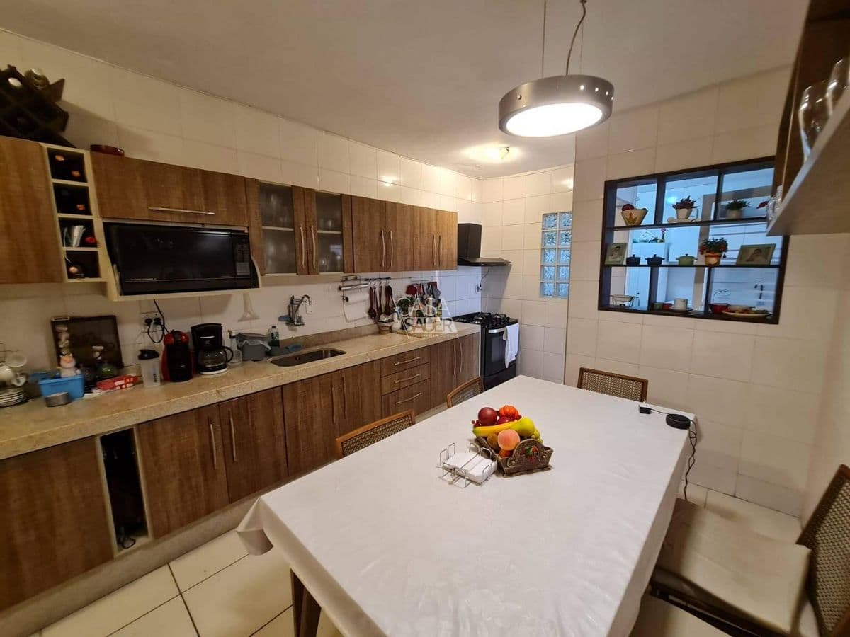 Casa com 4 quartos, Sessenta - foto 6