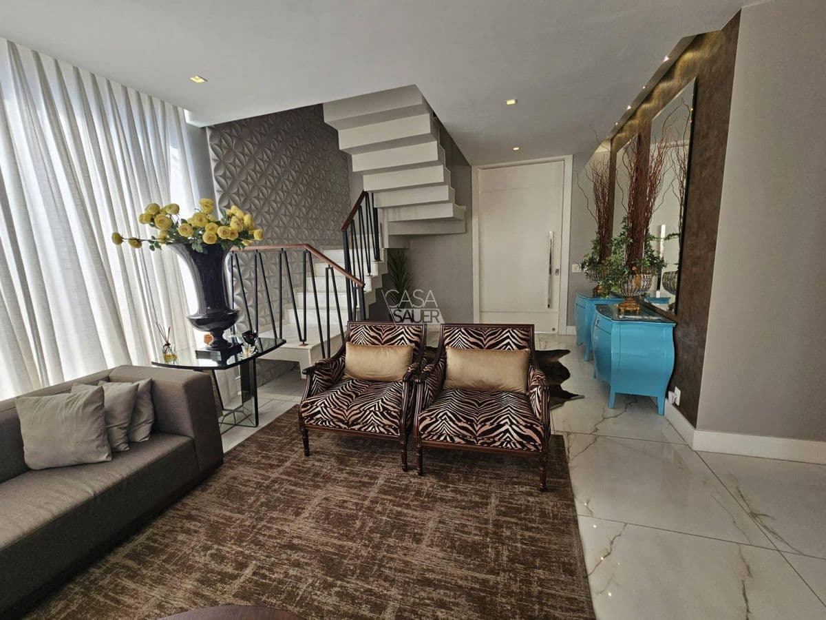 Casa Vivendas no Laranjal