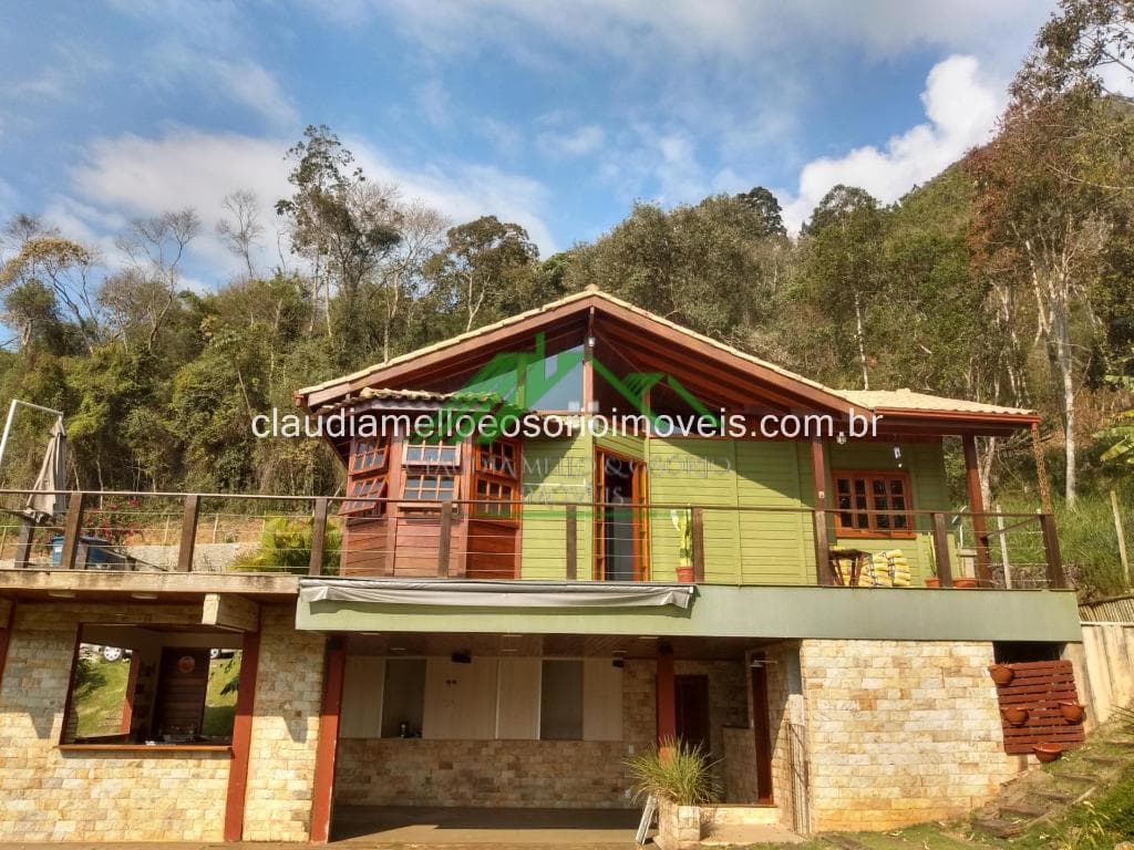 Casa em condomínio com 3 quarto(s) para Venda no bairro Samambaia em Petrópolis - RJ
