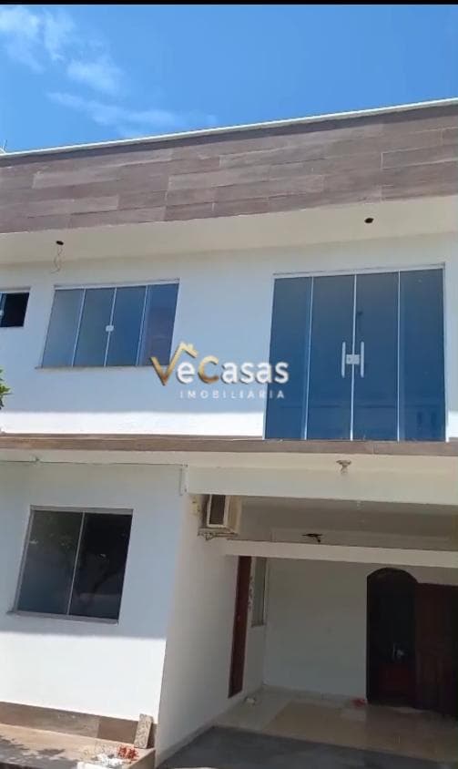 Linda Casa Locação térrea, próximo a Lagoa do Iriri! Com ou sem mobília