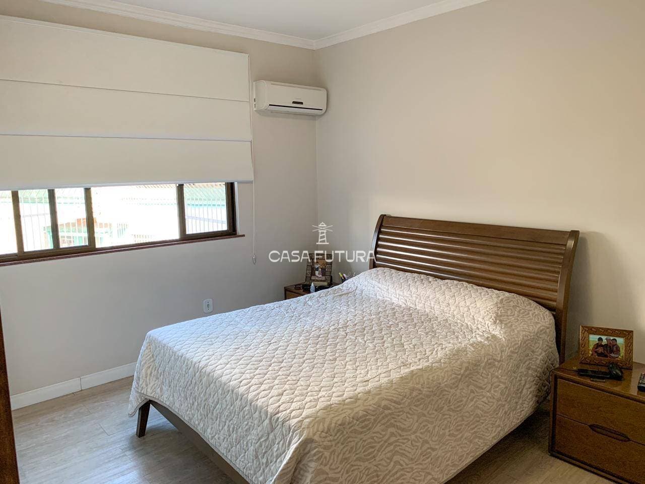 Apartamento com 3 quartos, 200 m² - foto 4